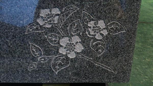 墓石の彫刻 イラスト ヒメシャラ 石材 お墓事業 湘南造園のスタッフブログ