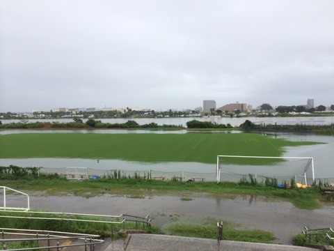 台風　グラウンド.JPG