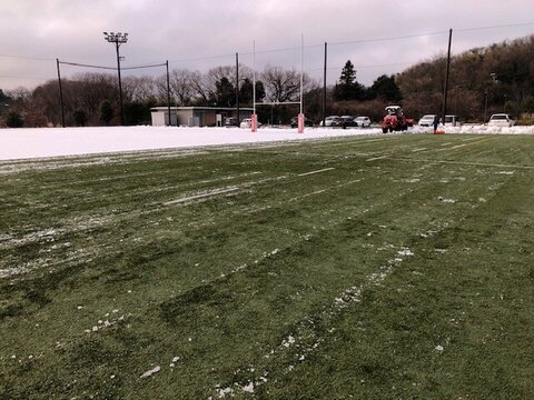 キヤノン人工芝2022年2月11日除雪2.jpg