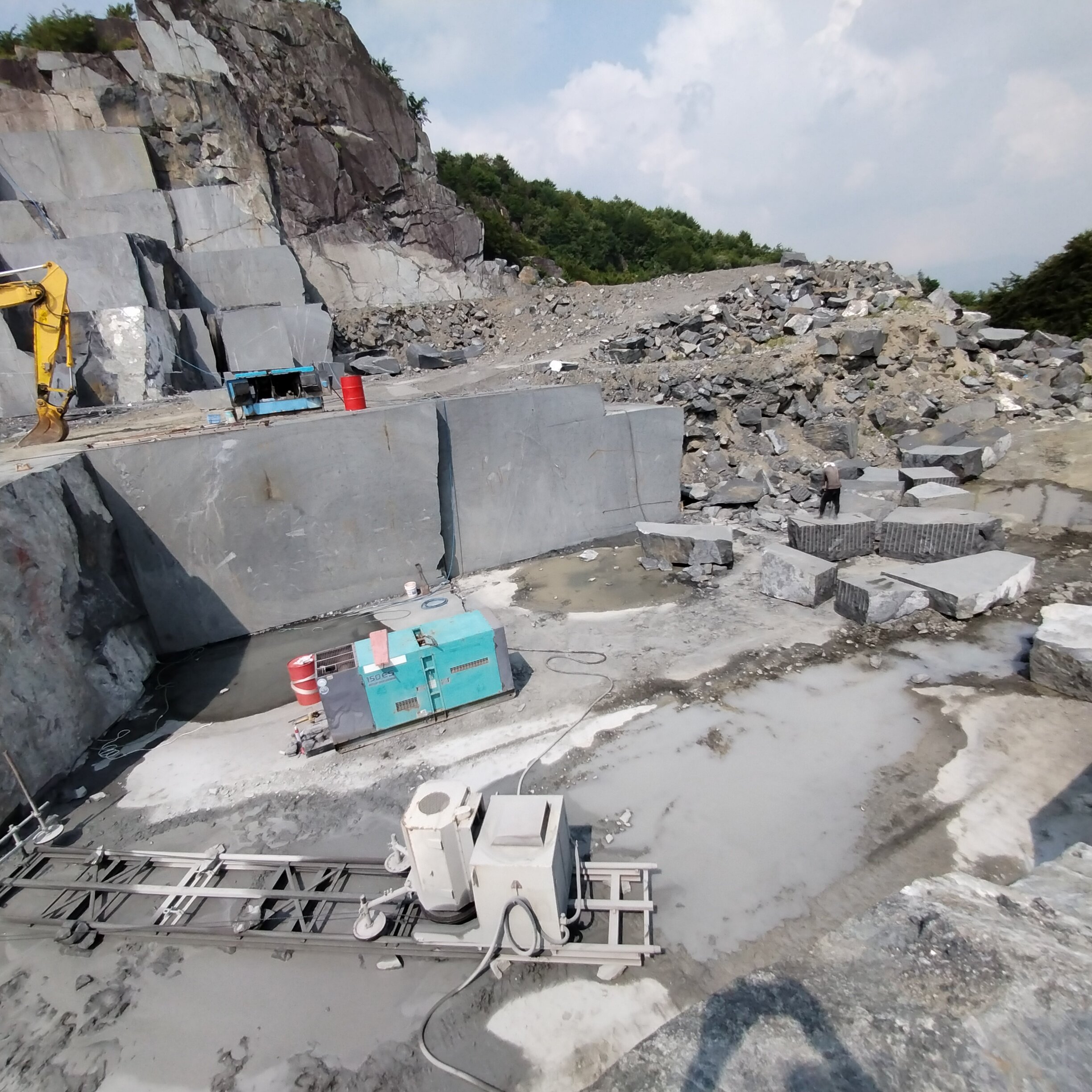 https://www.shonan-ls.co.jp/blog/stone/img/250702141329578.JPG